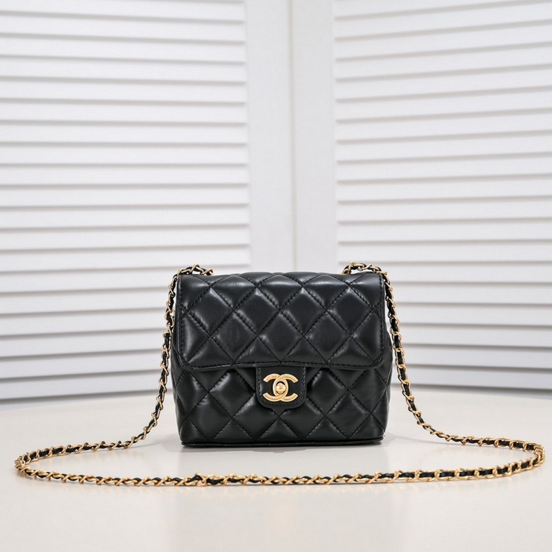 Chanel Handbags 881